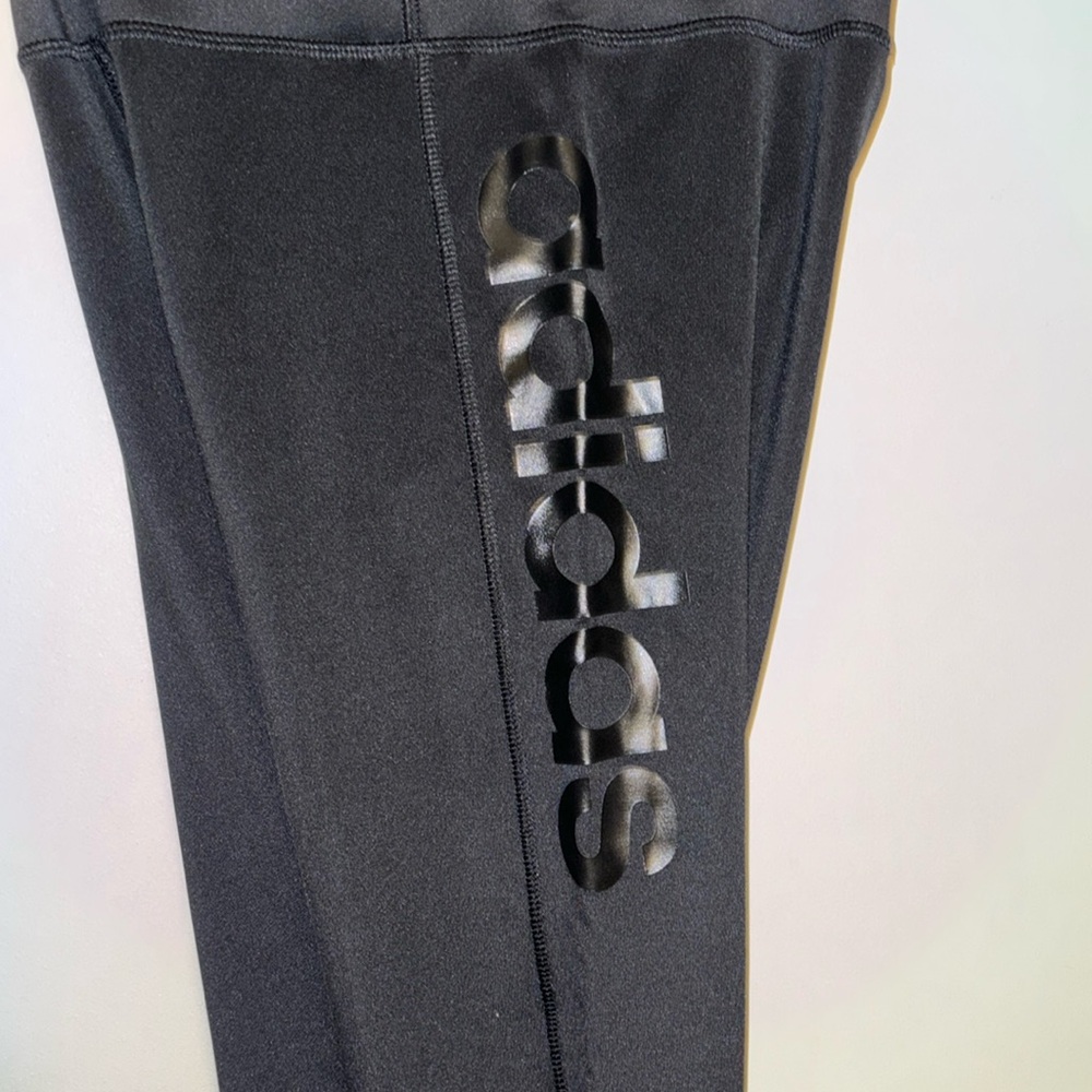 S Adidas black leggingsg